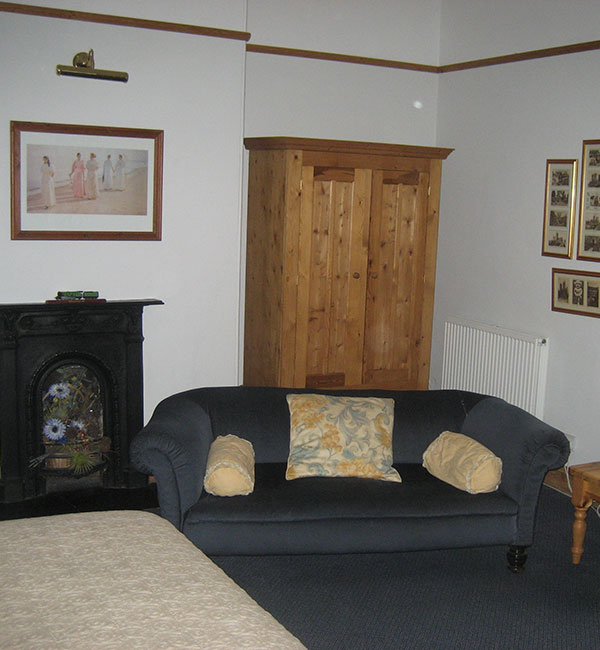 Apartment 3