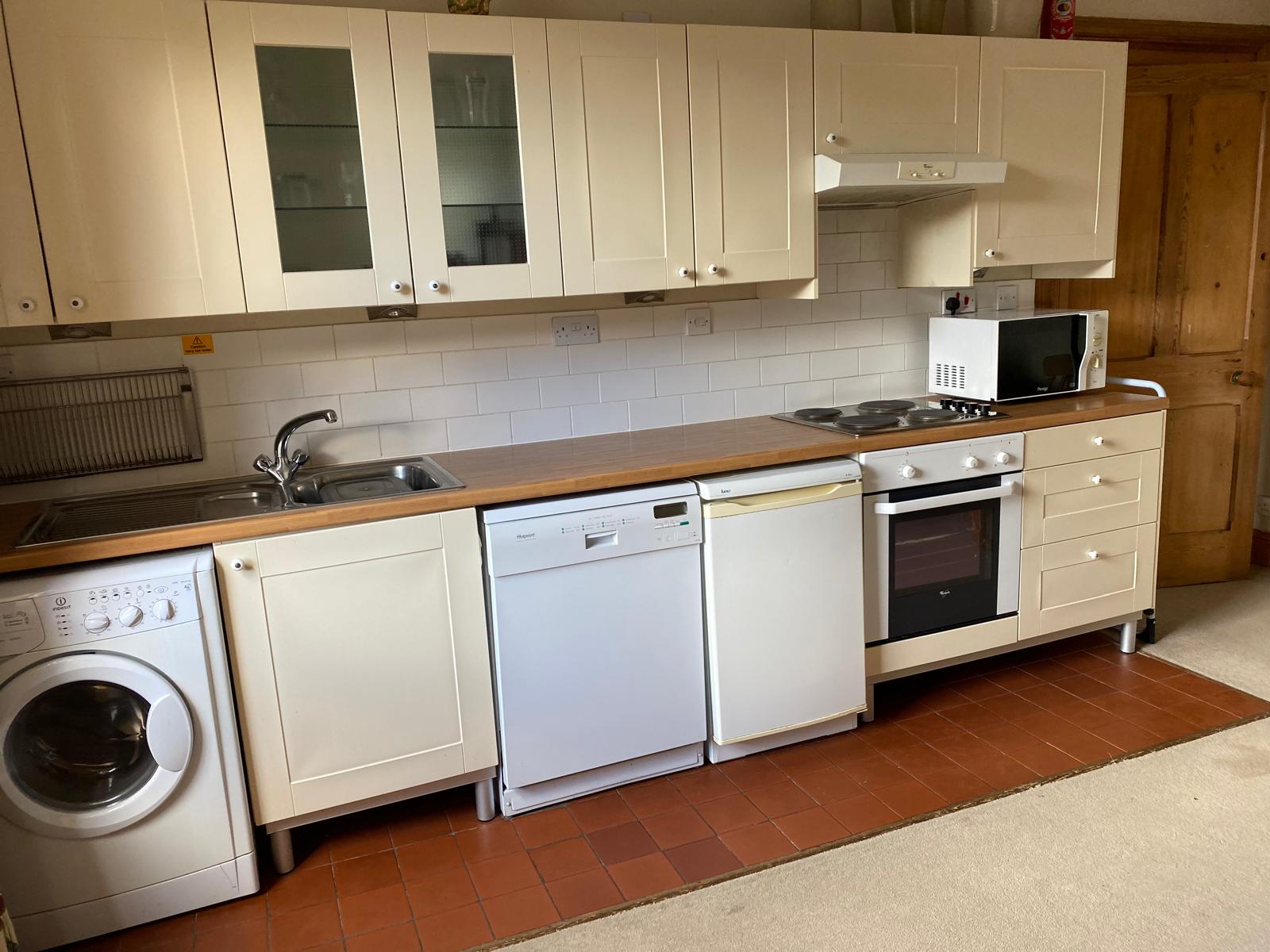 Apartment 5 - Kitchen